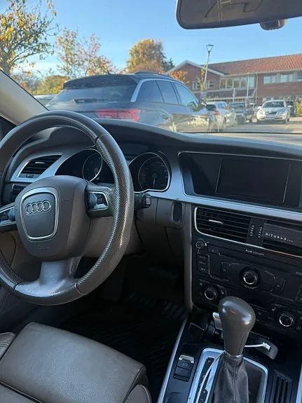 Audi A5 2011 photo 5