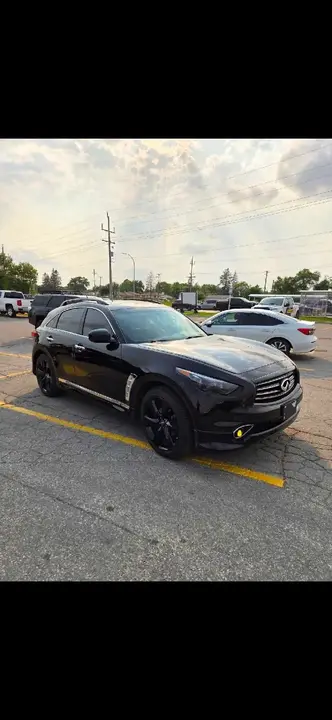 Infiniti Fx35 2012 photo 2