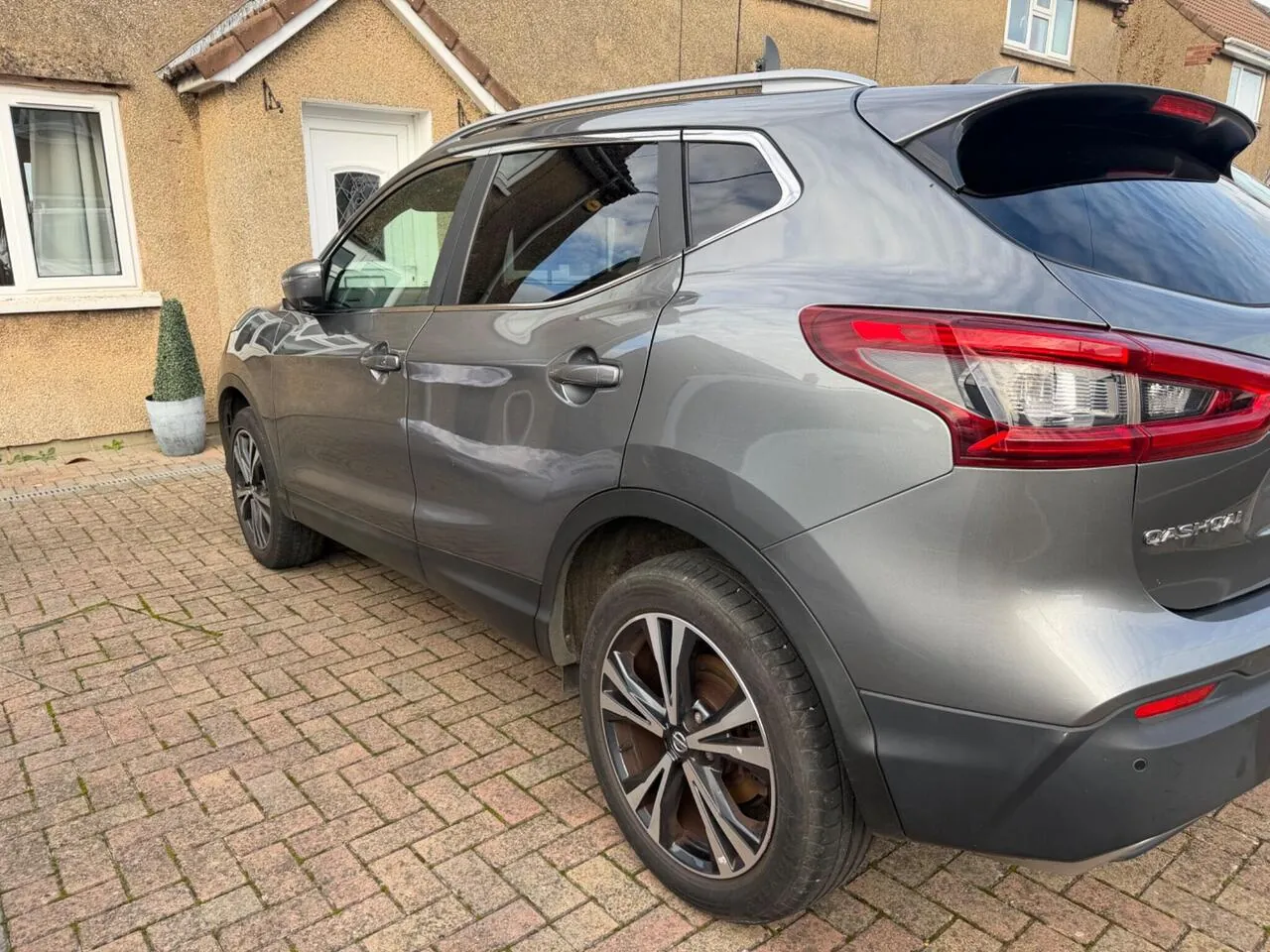 Nissan Qashqai 2017 photo 2