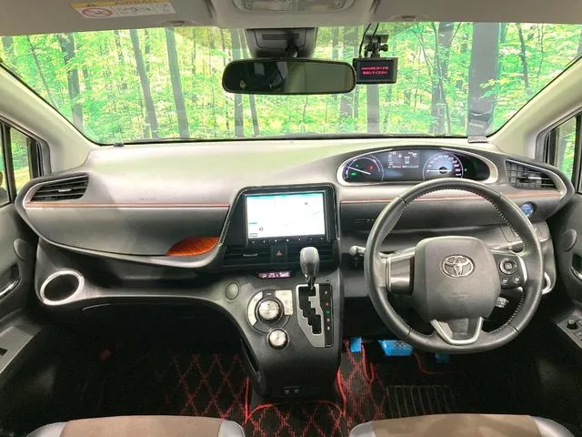 Toyota Sienna 2019 photo 2