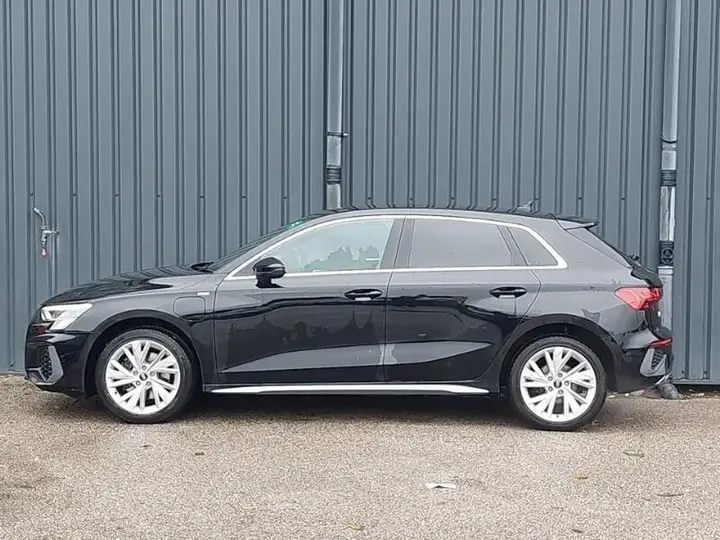 Audi A3 2021 photo 4