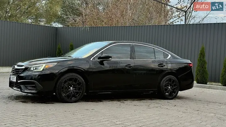 Subaru Legacy 2020 photo 4