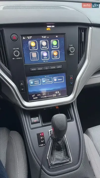 Subaru Legacy 2020 photo 5