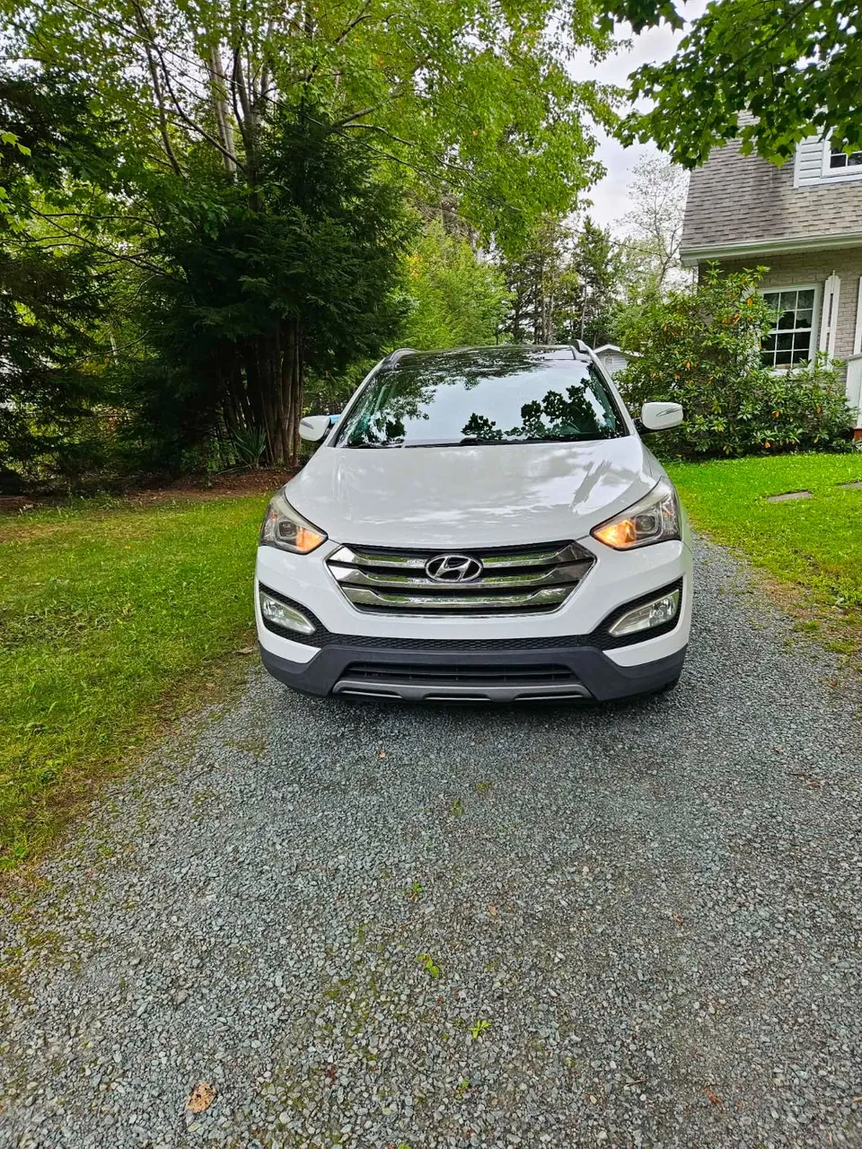 Hyundai Santa Fe 2014 photo 2