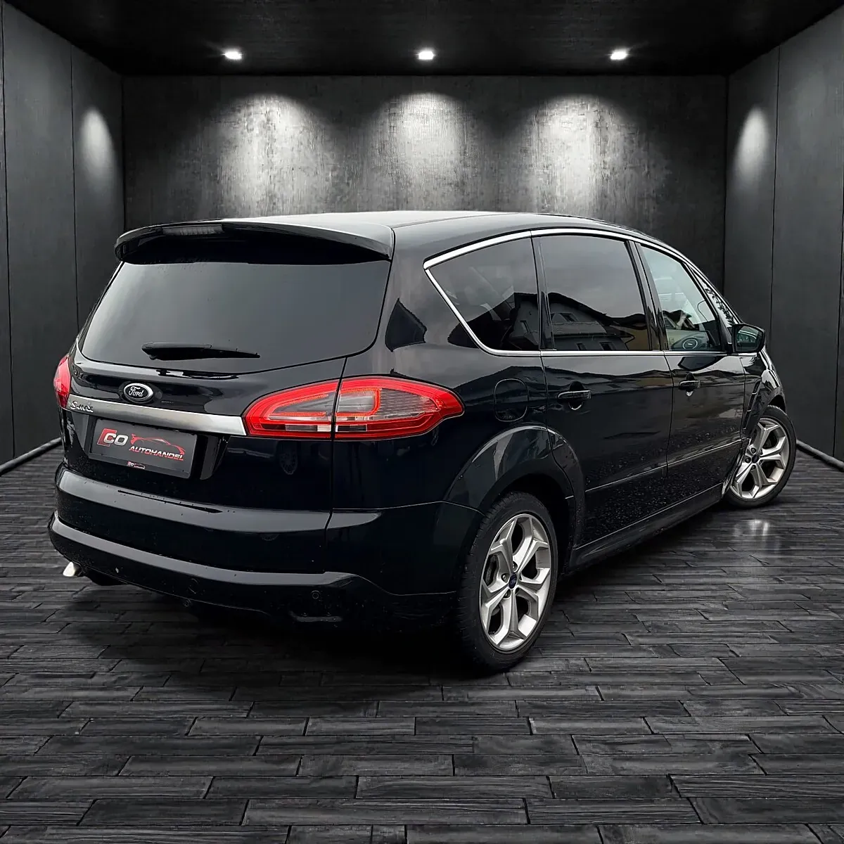 Ford S-Max 2012 photo 3