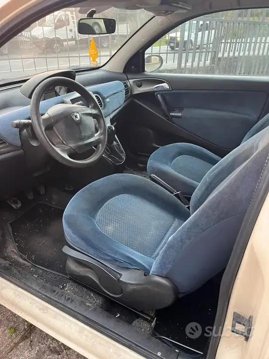 Lancia Ypsilon 2004 photo 5
