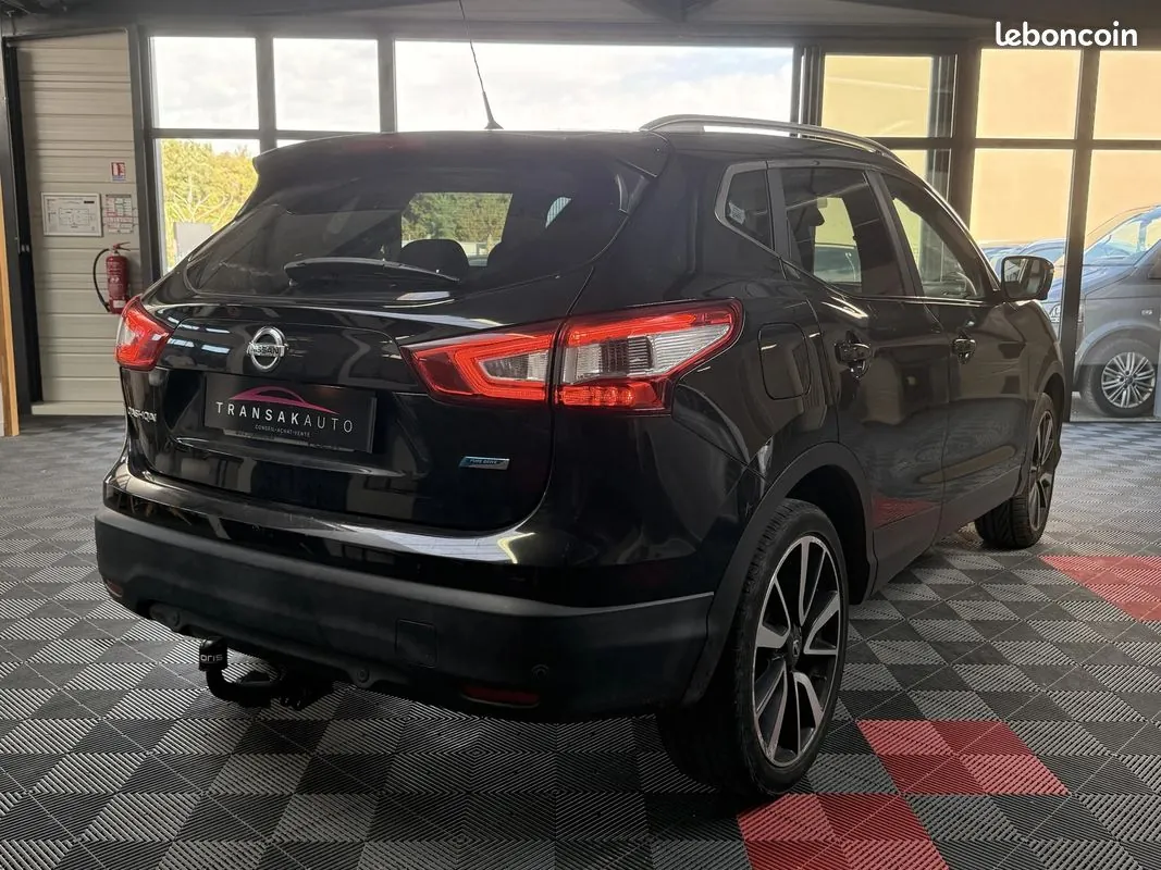 Nissan Qashqai 2015 photo 5