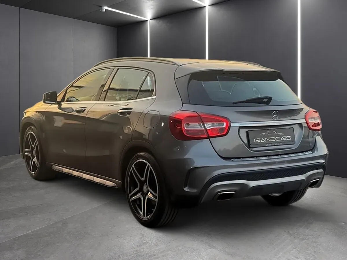 Mercedes-Benz Gla Class 2014 photo 2
