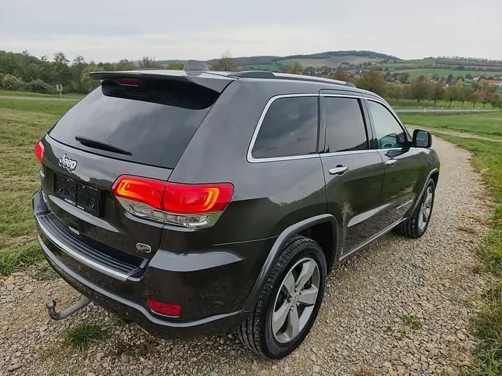 Jeep Grand Cherokee 2013 photo 2
