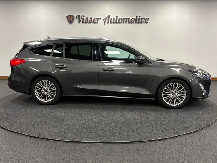 Ford Focus 2019 photo 3