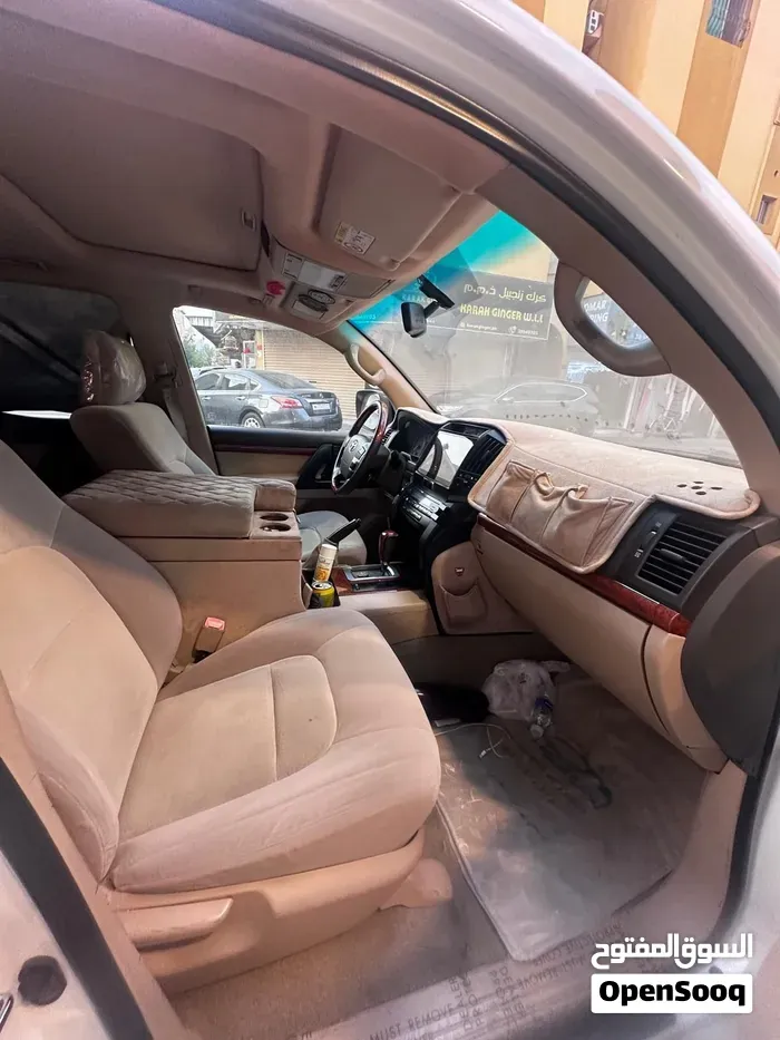 Toyota Land Cruiser Gxr