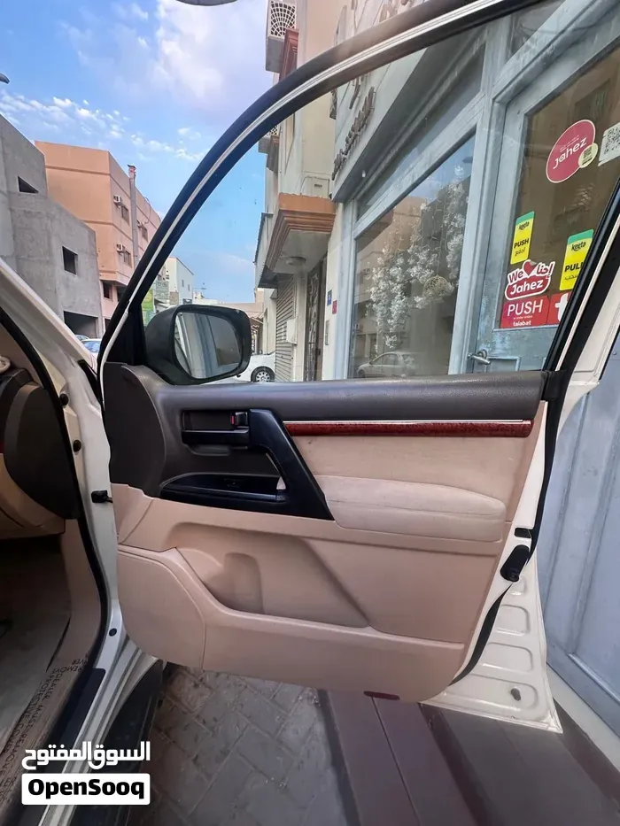 Toyota Land Cruiser Gxr 2009 photo 3