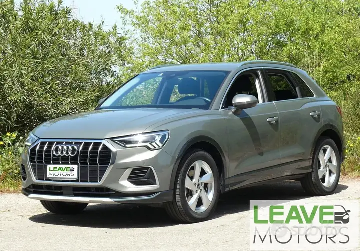 Audi Q3 2023 photo 2