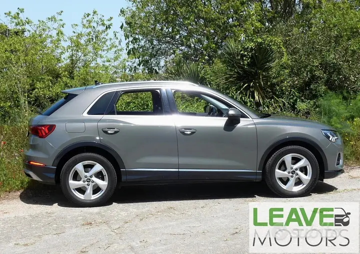 Audi Q3 2023 photo 5