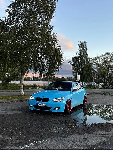 BMW 530I