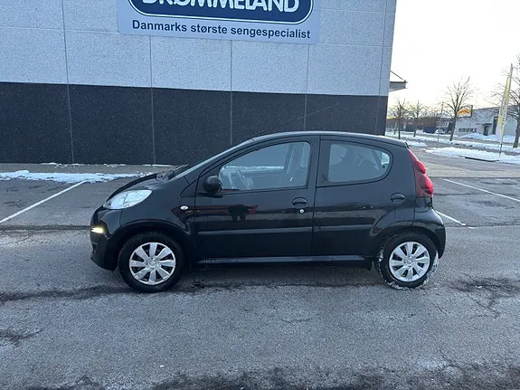 Peugeot 107 2007 photo 3