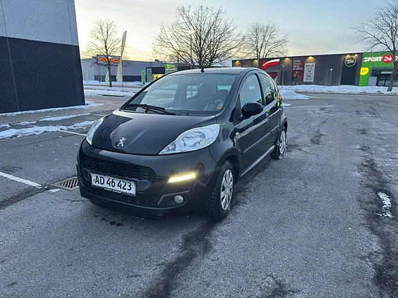 Peugeot 107 2007 photo 2