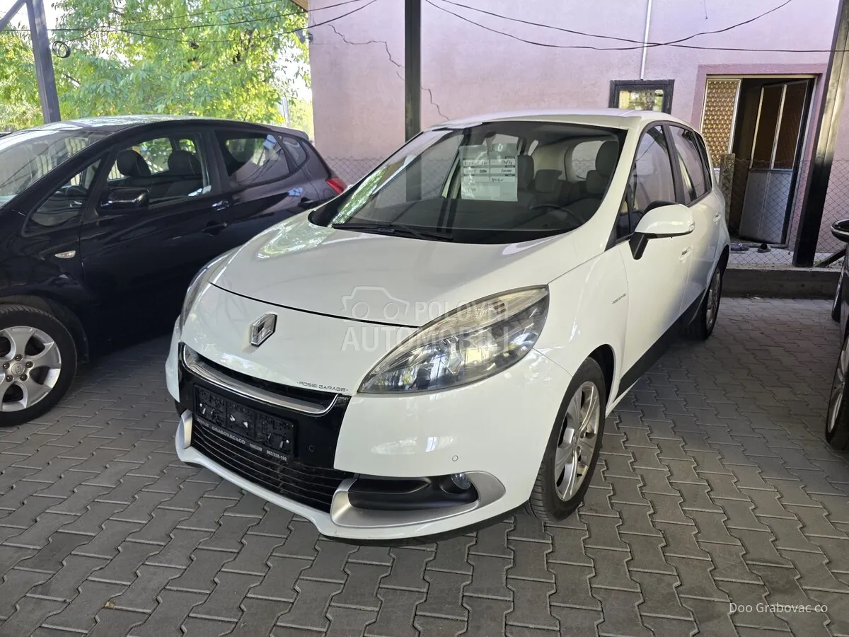 Renault Scenic 2012 photo 2
