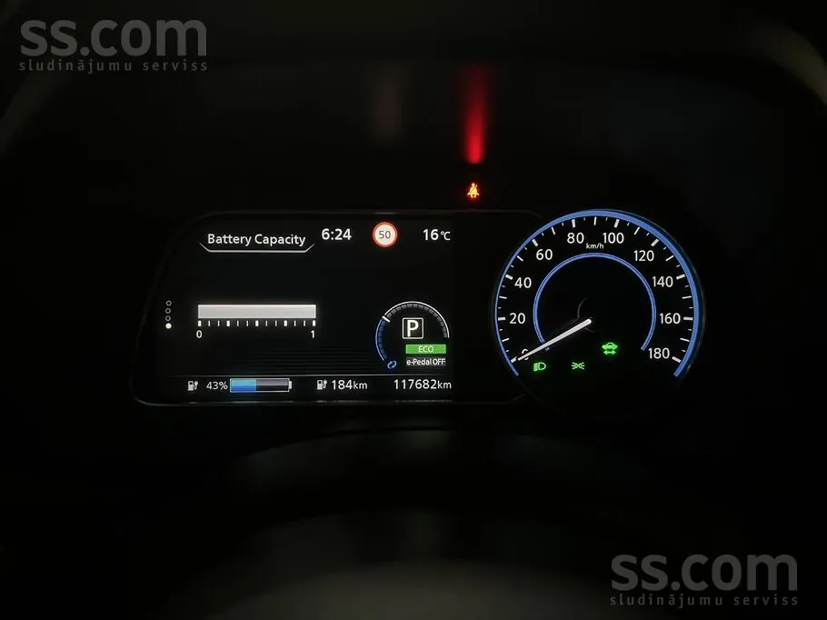 Nissan Leaf 2021 photo 5
