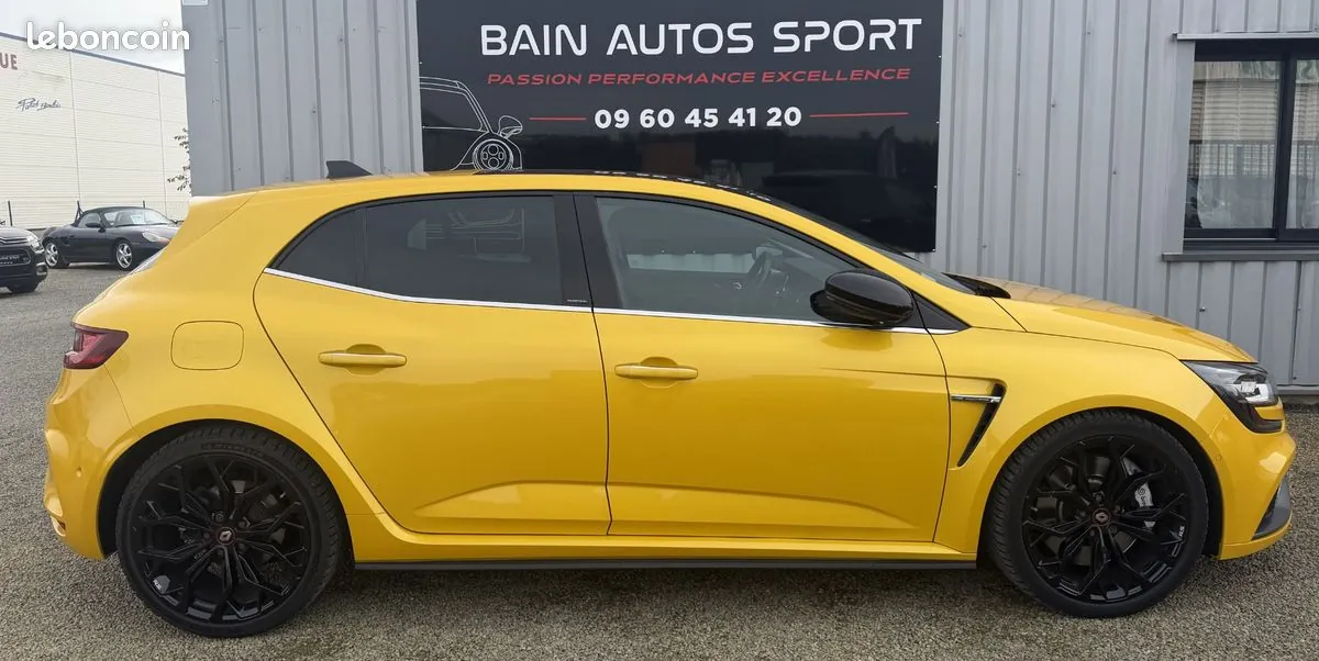 Renault Megane 2018 photo 3