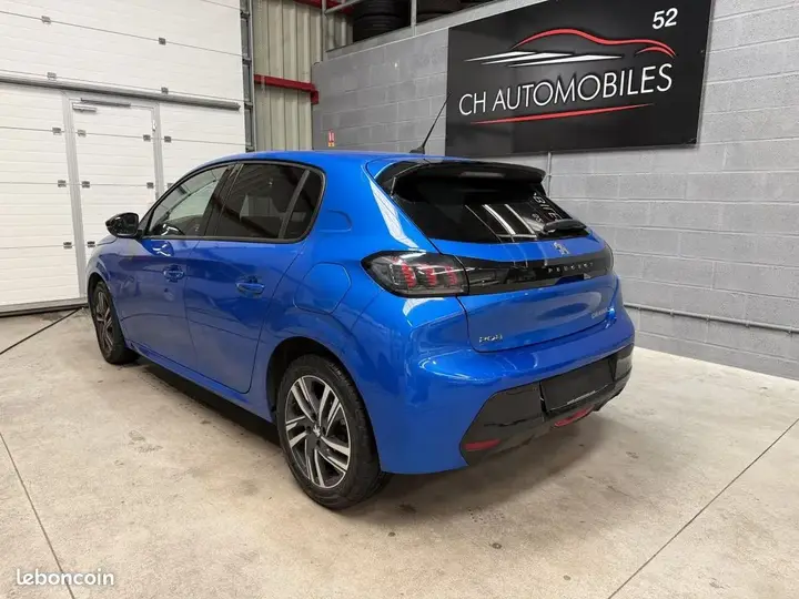 Peugeot 208 2024 photo 5