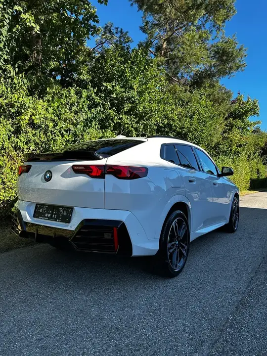 BMW X2 2024 photo 2