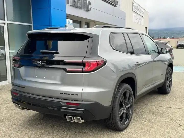 GMC Acadia 2027 photo 4