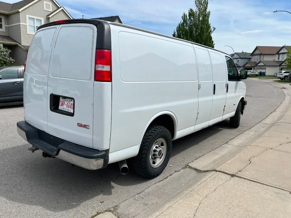 GMC Savana 2018 photo 4