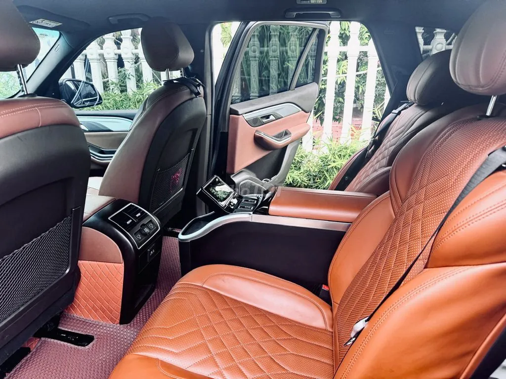 Vinfast Lux Sa2.0 2020 photo 4