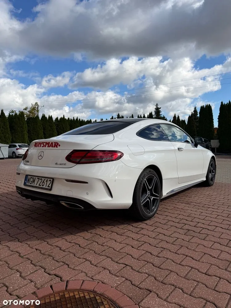 Mercedes-Benz C-Class 2018 photo 3