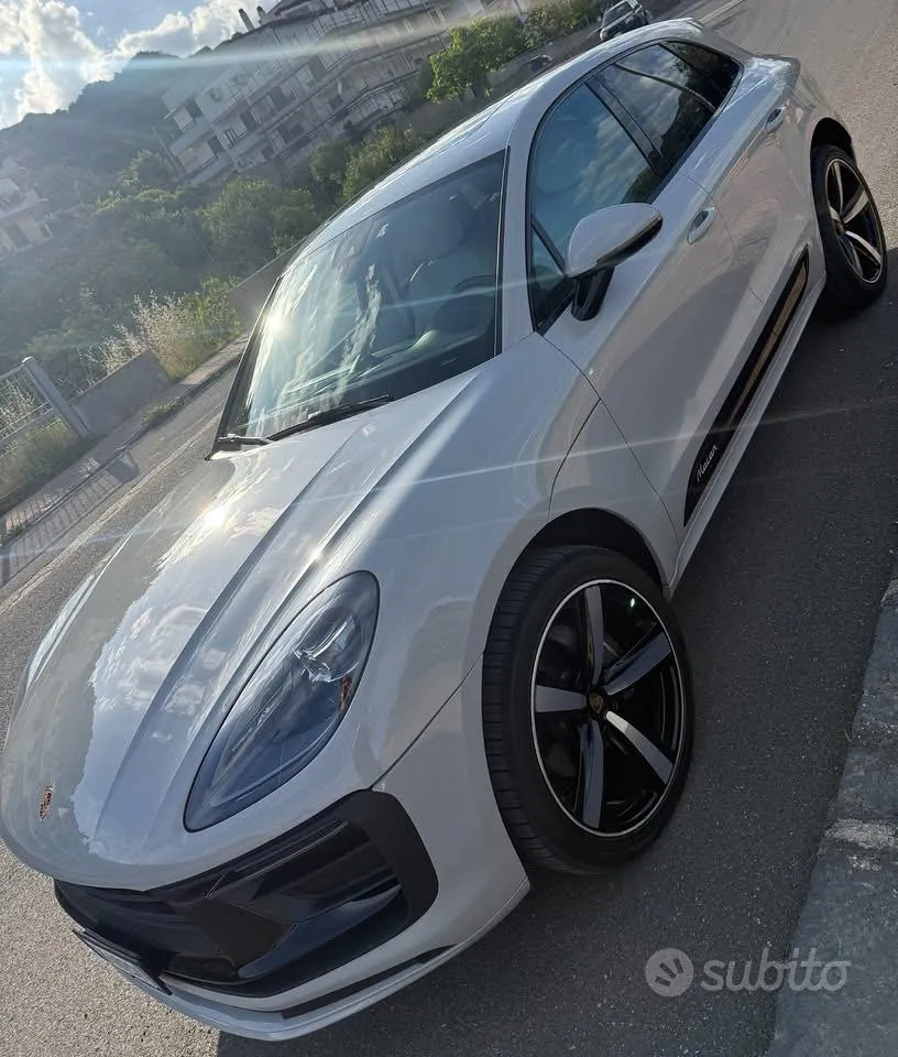 Porsche Macan 2023 photo 5