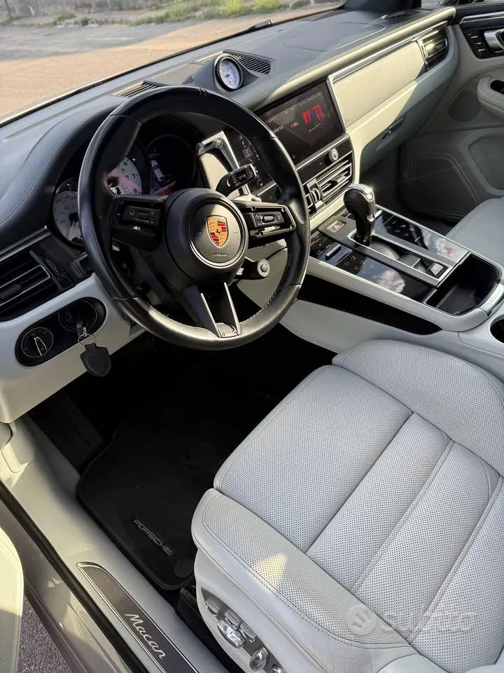 Porsche Macan 2023 photo 3