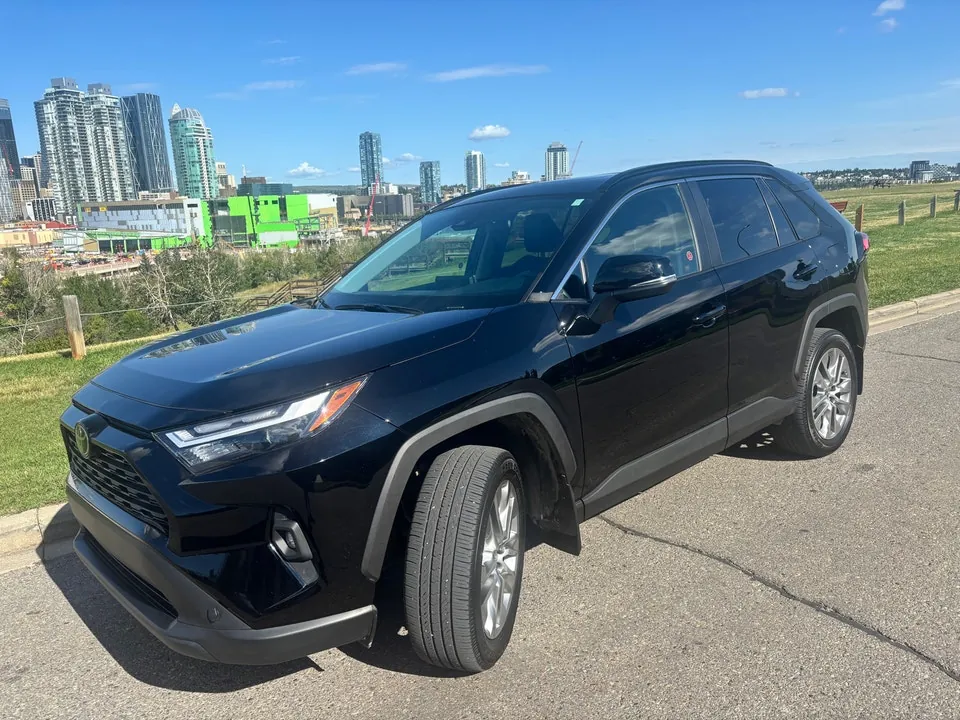 Toyota Rav4 2025 photo 4