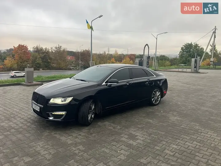 Lincoln Mkz