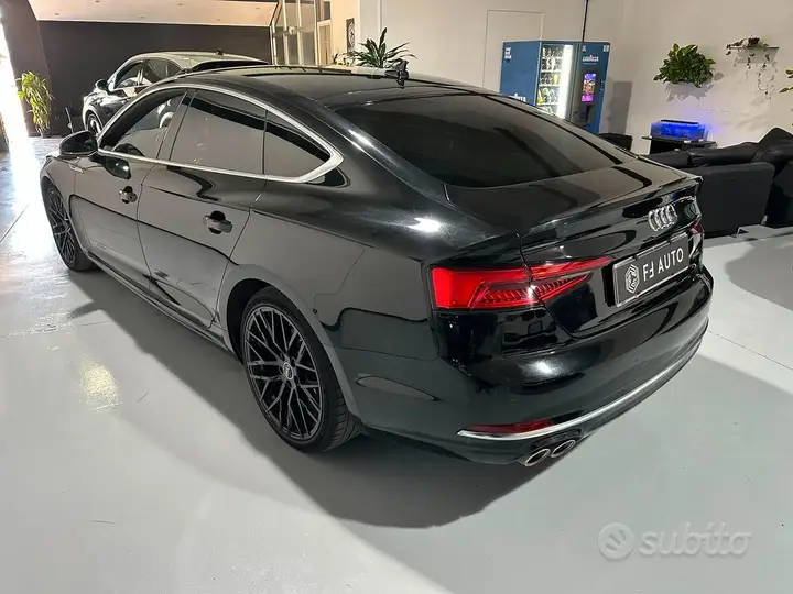 Audi A5 2017 photo 5