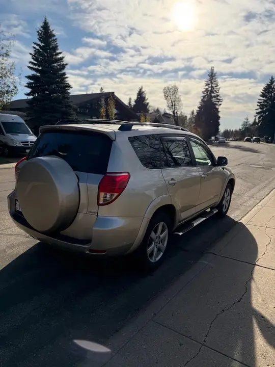 Toyota Rav4 2007 photo 4