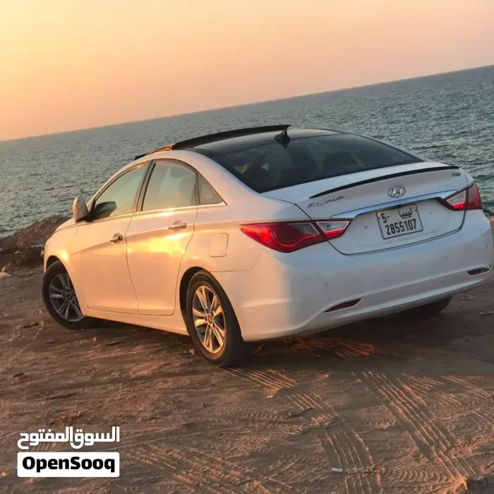 Kia Cadenza 2011 photo 5