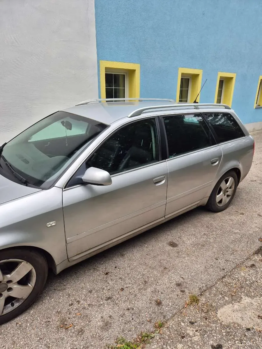 Audi A6 2003 photo 2