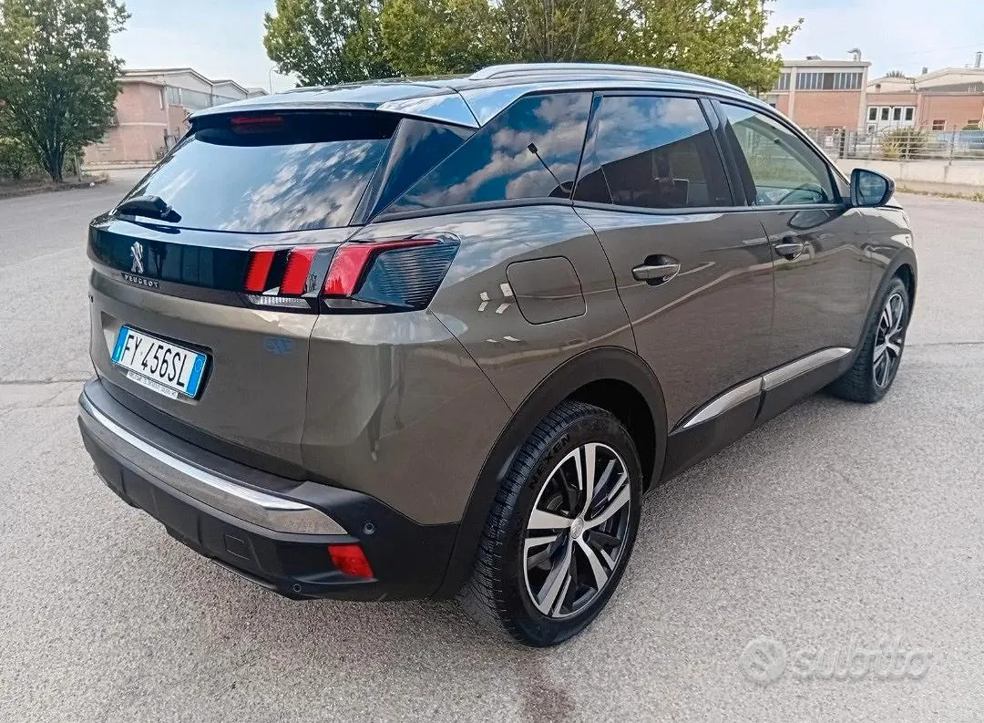 Peugeot 308 2019 photo 5