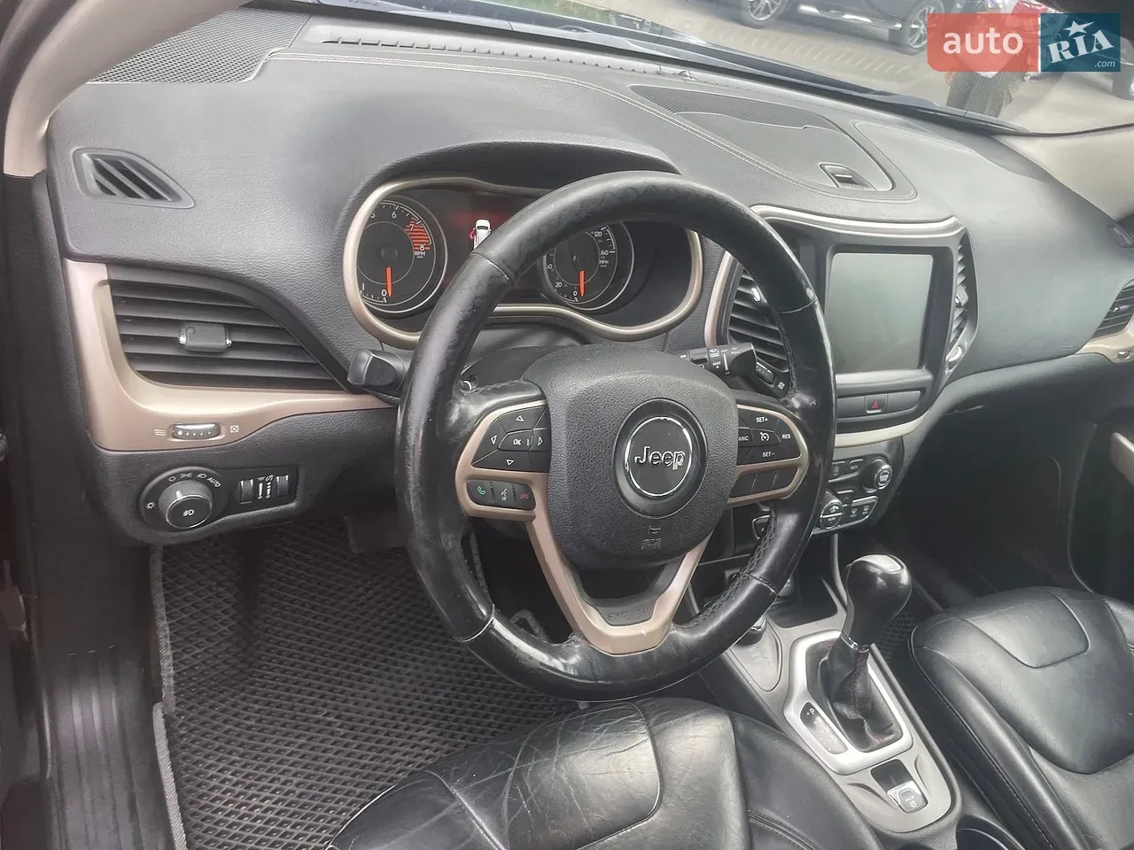 Jeep Cherokee 2017 photo 3