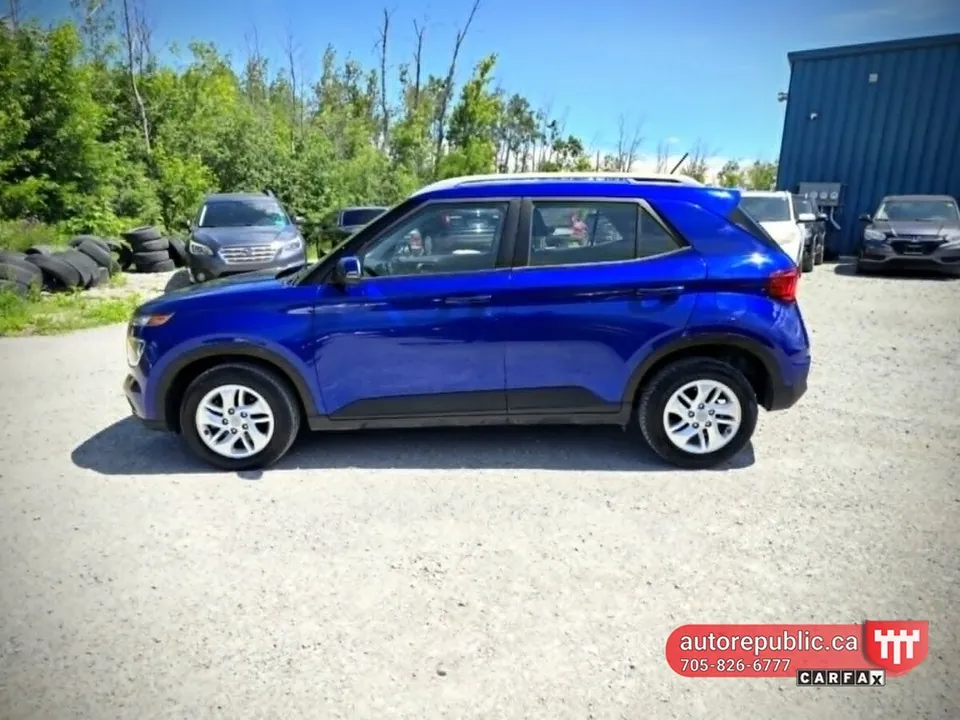 Hyundai Venue 2024 photo 2