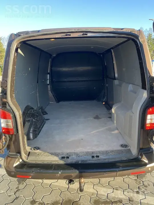 Volkswagen T5 Transporter 2011 photo 5