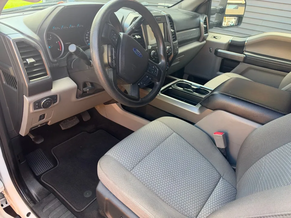 Ford F350 2019 photo 2