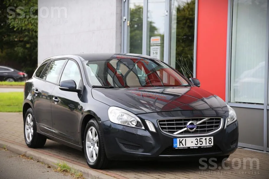 Volvo V60 2013 photo 4