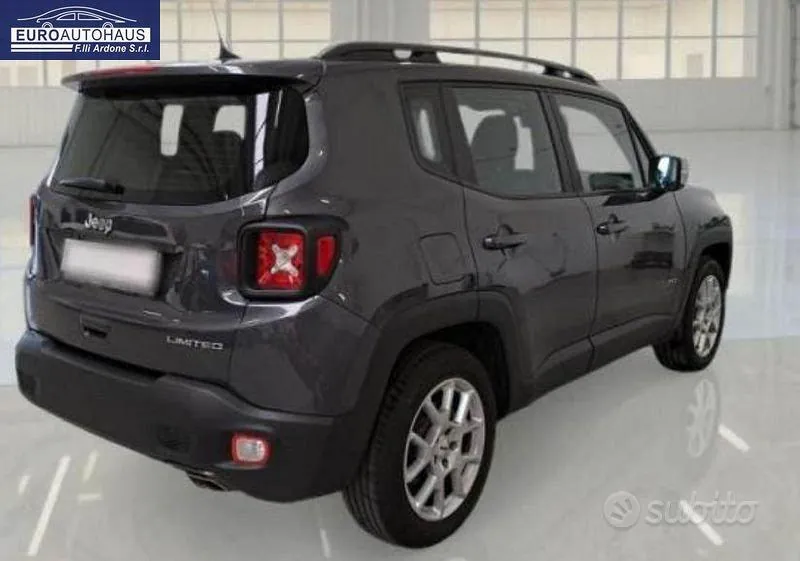 Jeep Renegade 2022 photo 2