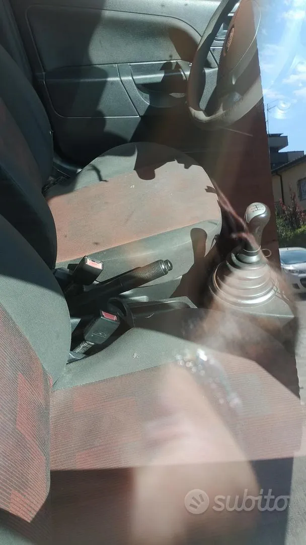 Ford Fiesta 2006 photo 5