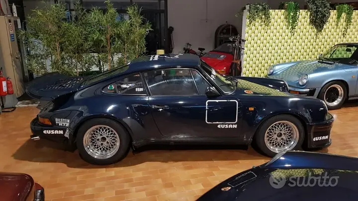 Porsche 911 1987 photo 2
