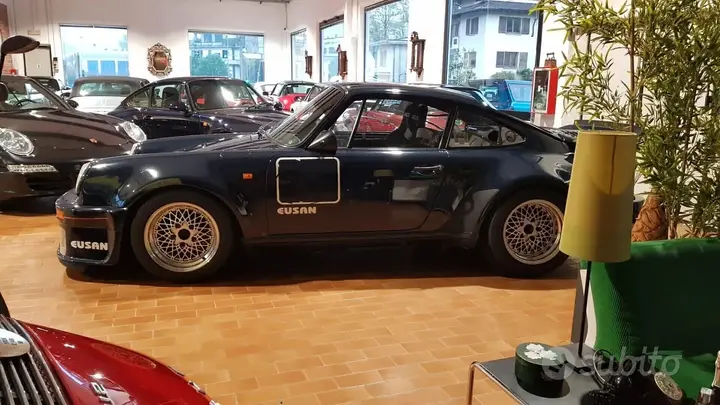 Porsche 911 1987 photo 3