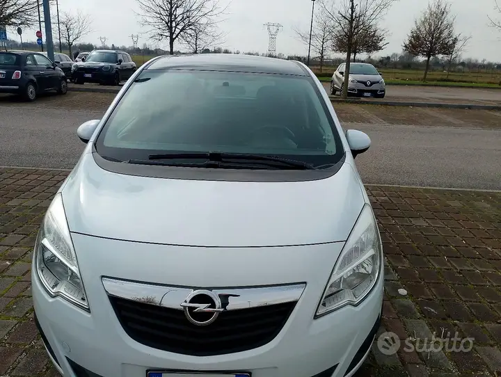 Opel Meriva 2012 photo 4
