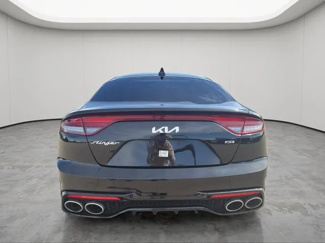 Kia Stinger 2023 photo 4